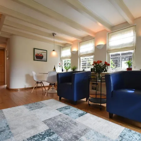 Charming House In The Center Of Semesterbostad *