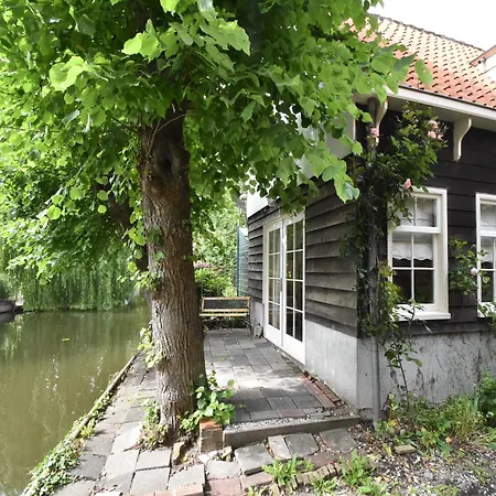 Serene Getaway In Feriehus