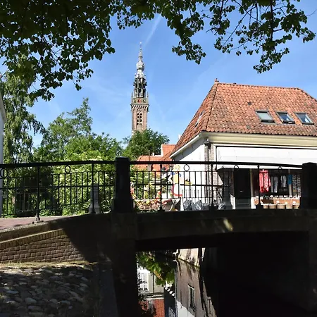 Serene Getaway In * Edam